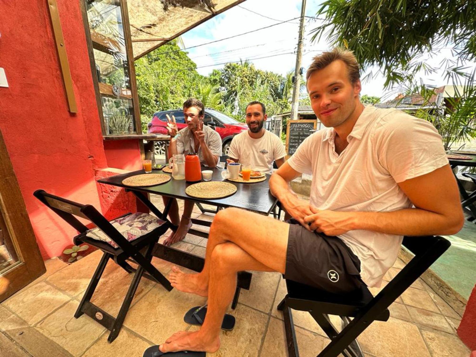 Mais Que Nada Itacare - Hostel, Bar & Breakfast Luaran gambar